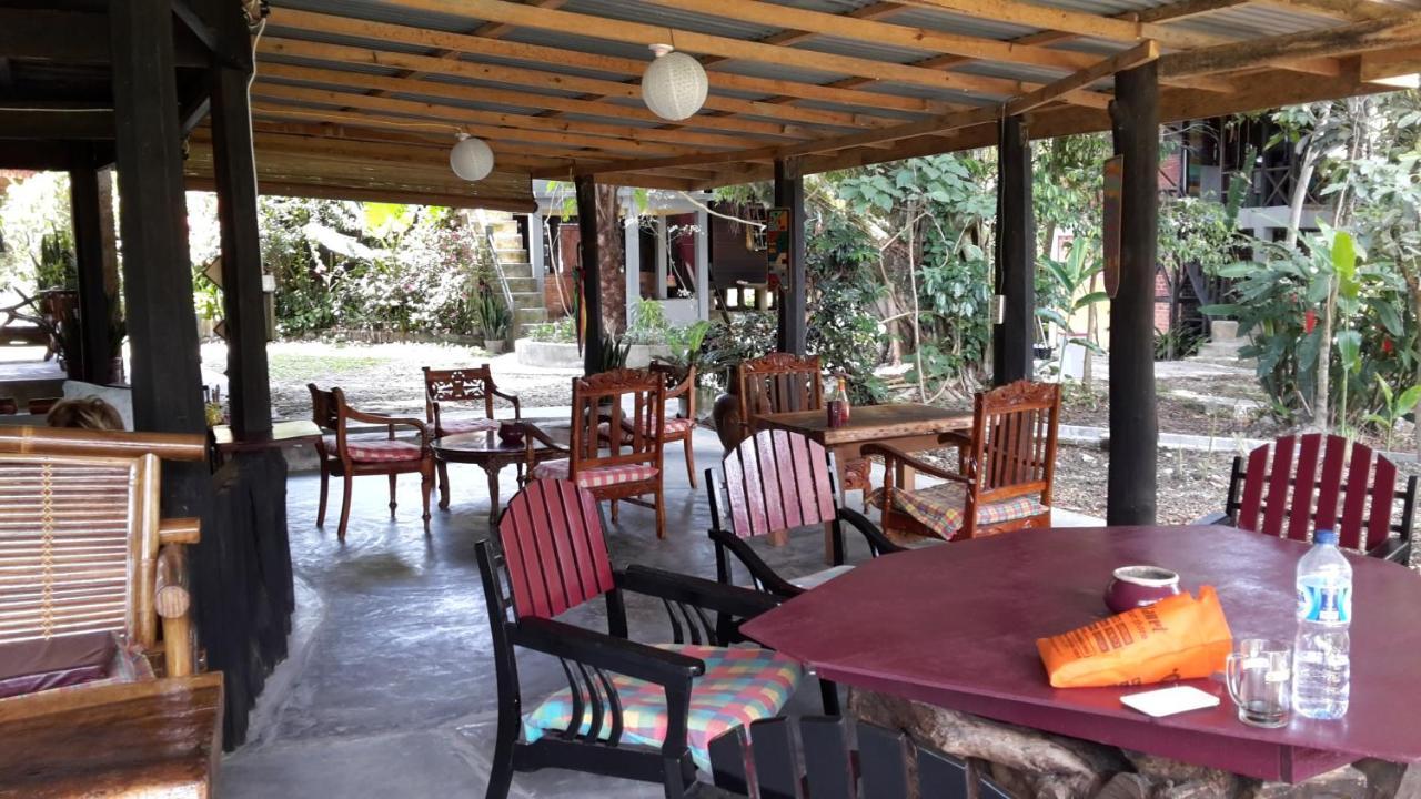 Liberta Homestay Тук Тук Екстериор снимка